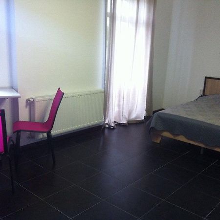 Suite On Railway Station Ivano-Frankivsk Exteriör bild